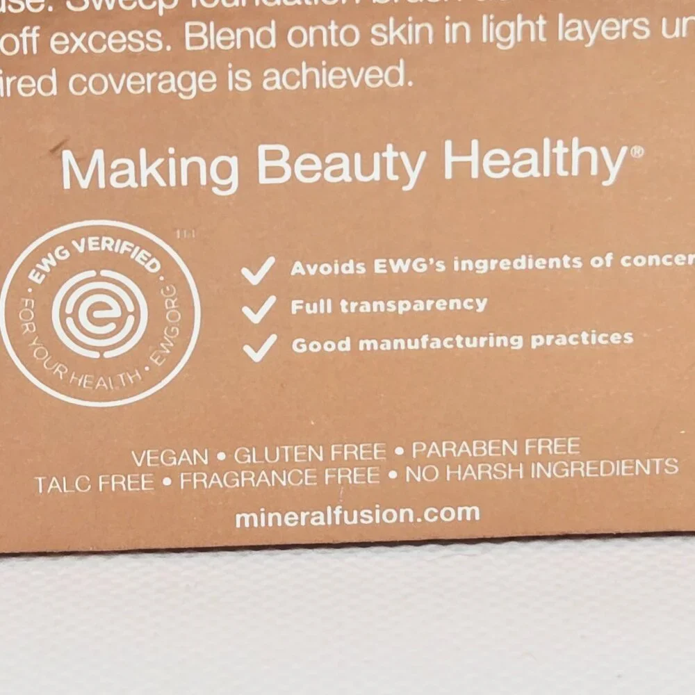 NEW MINERAL FUSION Pressed Powder Mineral Foundation Warm 7 - Tan MSRP $33